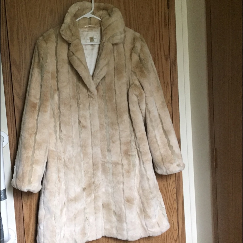 Full Length 39” Fur Coat Jacket Size XL EUC - Picture 6 of 8